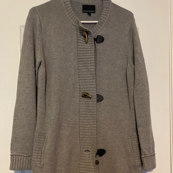 Long Knit Cardigan - Picture 11 of 12